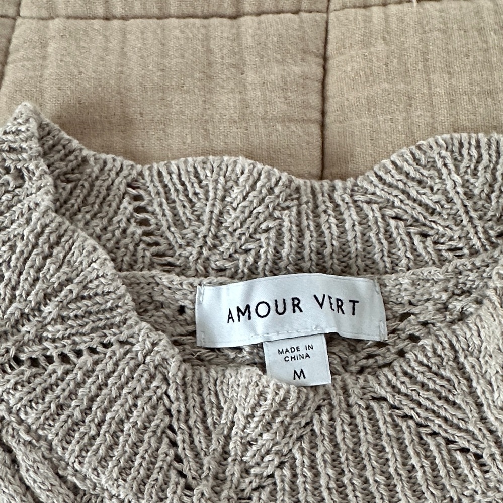 Amour Vert Denise Crochet Top in Oat - Picture 2 of 7